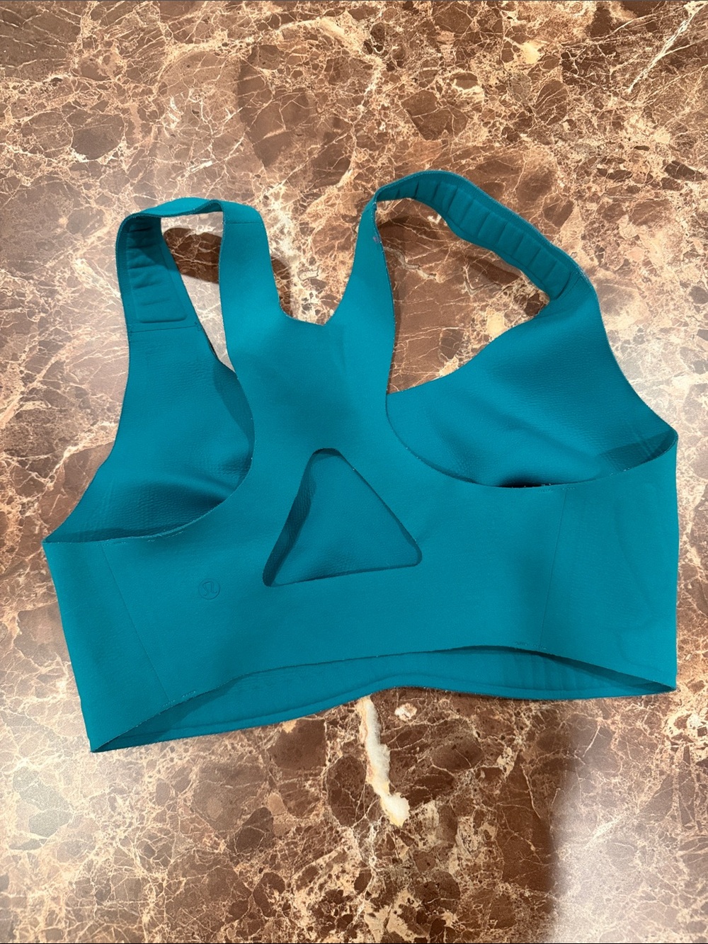 Lululemon Go Further Bra support code technology - Picture 2 of 7